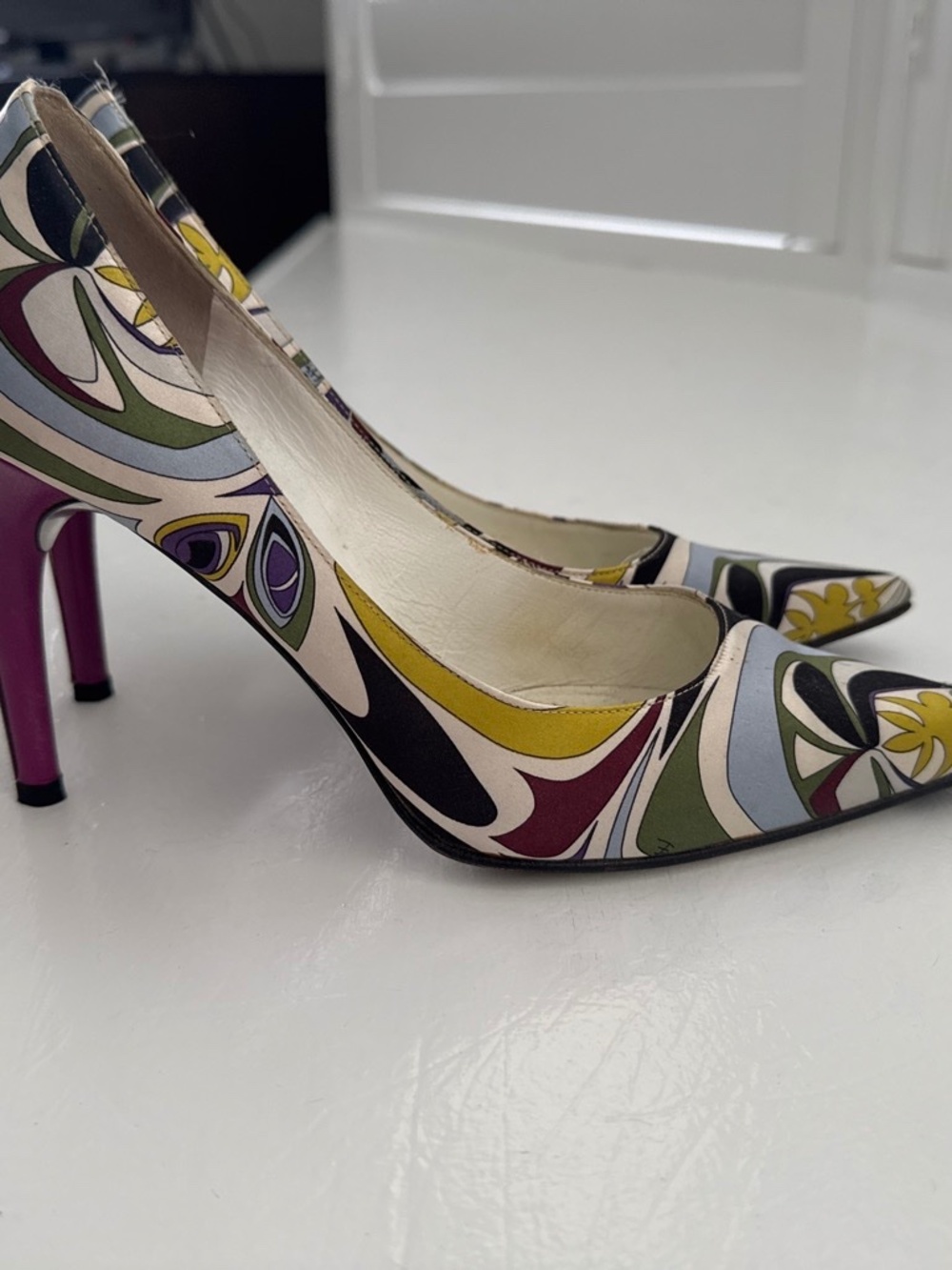Shoes - Picture 2 of 4